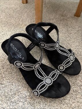 Patrizia by Spring Step Black Embellished T-Strap Sandals size EU 37(US 6.5)